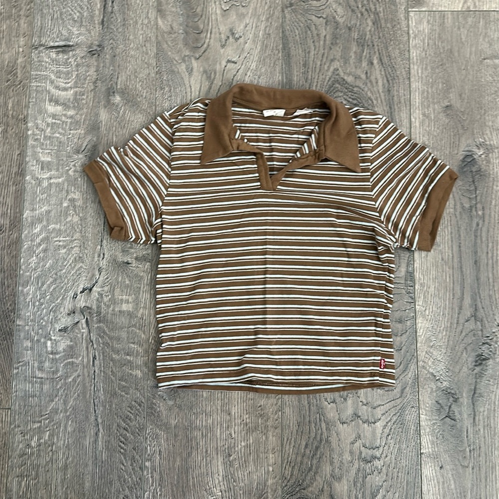 Levi’s collared tshirt for teens/woman - xs